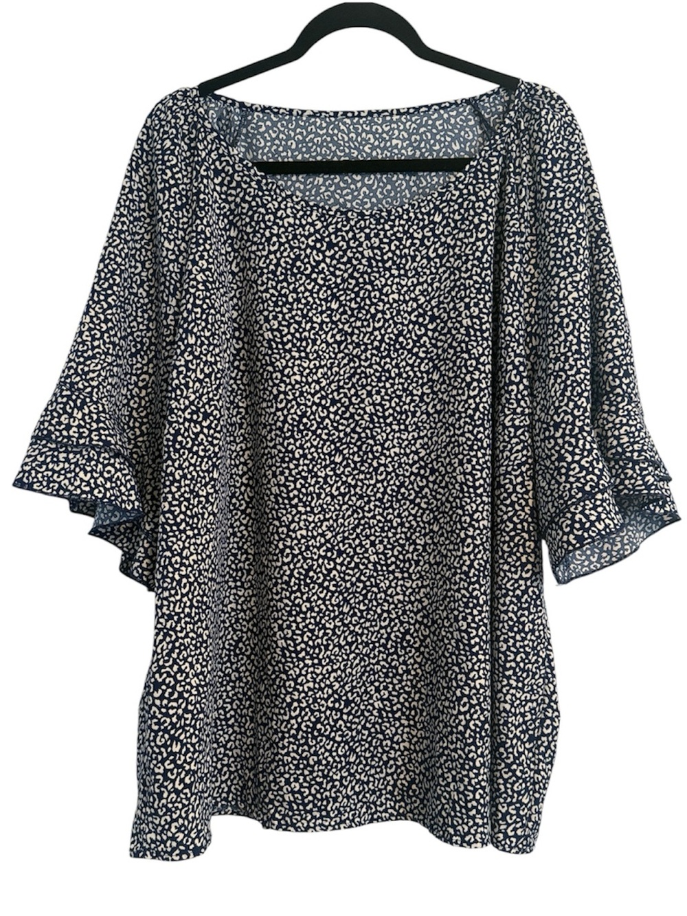 SHEIN Curve Navy Blue and White Leopard Print Ruffle Bell Sleeve Blouse 🖤